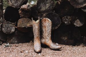 Stylish Cowgirl Outfit Ideas for Any Occasion