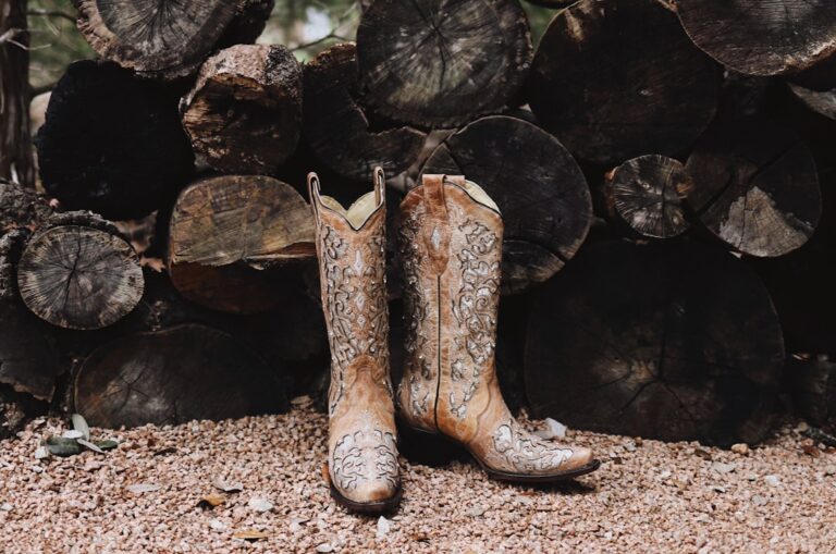Stylish Cowgirl Outfit Ideas for Any Occasion